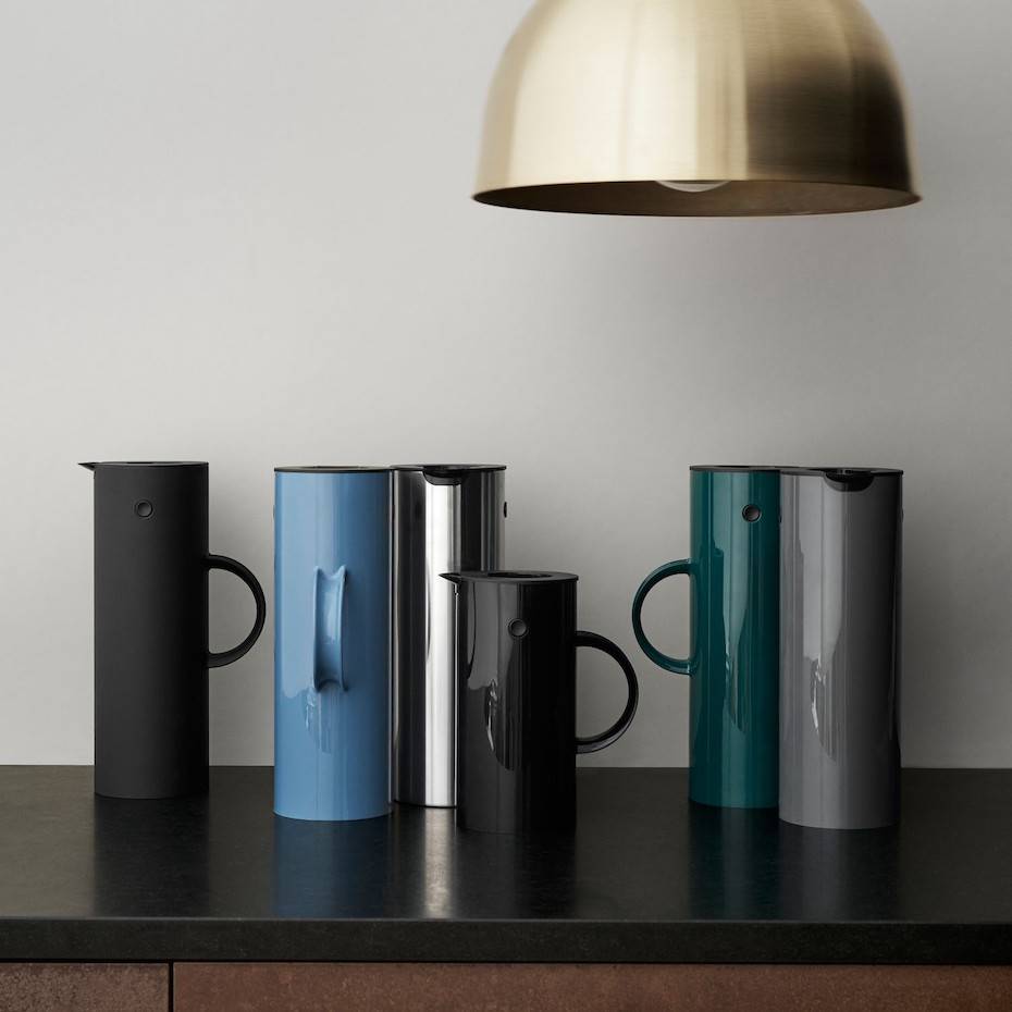 [ ] Jarra de agua de Stelton. [11] Jarra de agua de Stelton